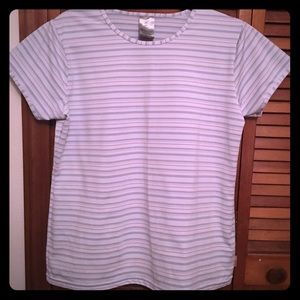 NWOT 💋XL Nike Dri-Fit Workout Shirt!!